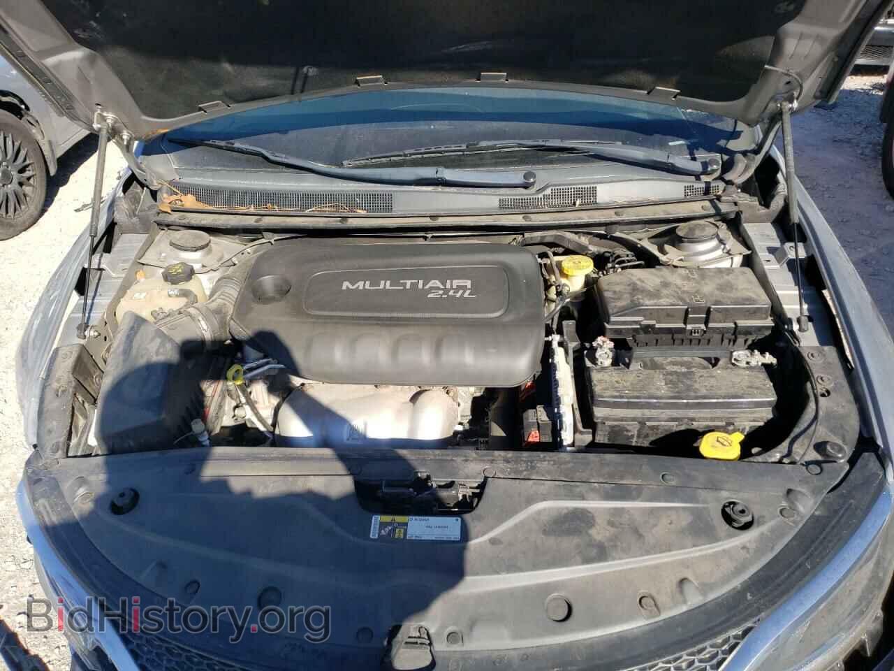 2016 CHRYSLER 200 - VIN: 1C3CCCAB9GN143827 - Фото 11