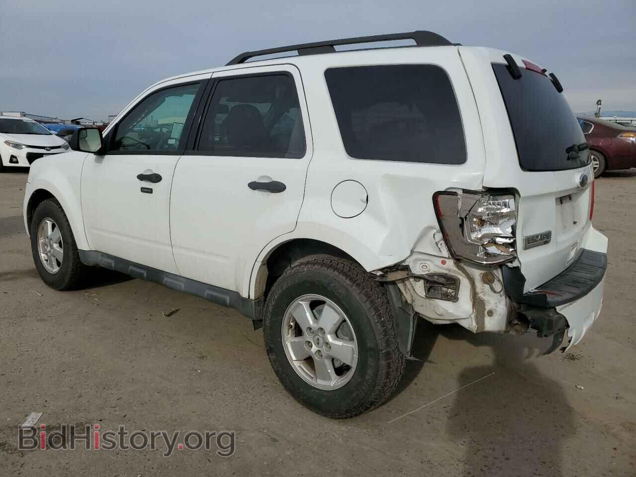 2011 FORD ESCAPE - VIN: 1FMCU9D79BKB54111 - Фото 2