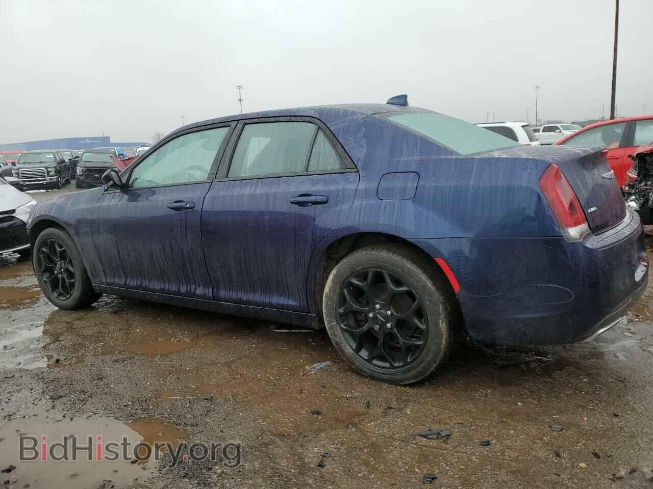 2015 CHRYSLER 300 - VIN: 2C3CCAGG6FH732686 - Photo 2