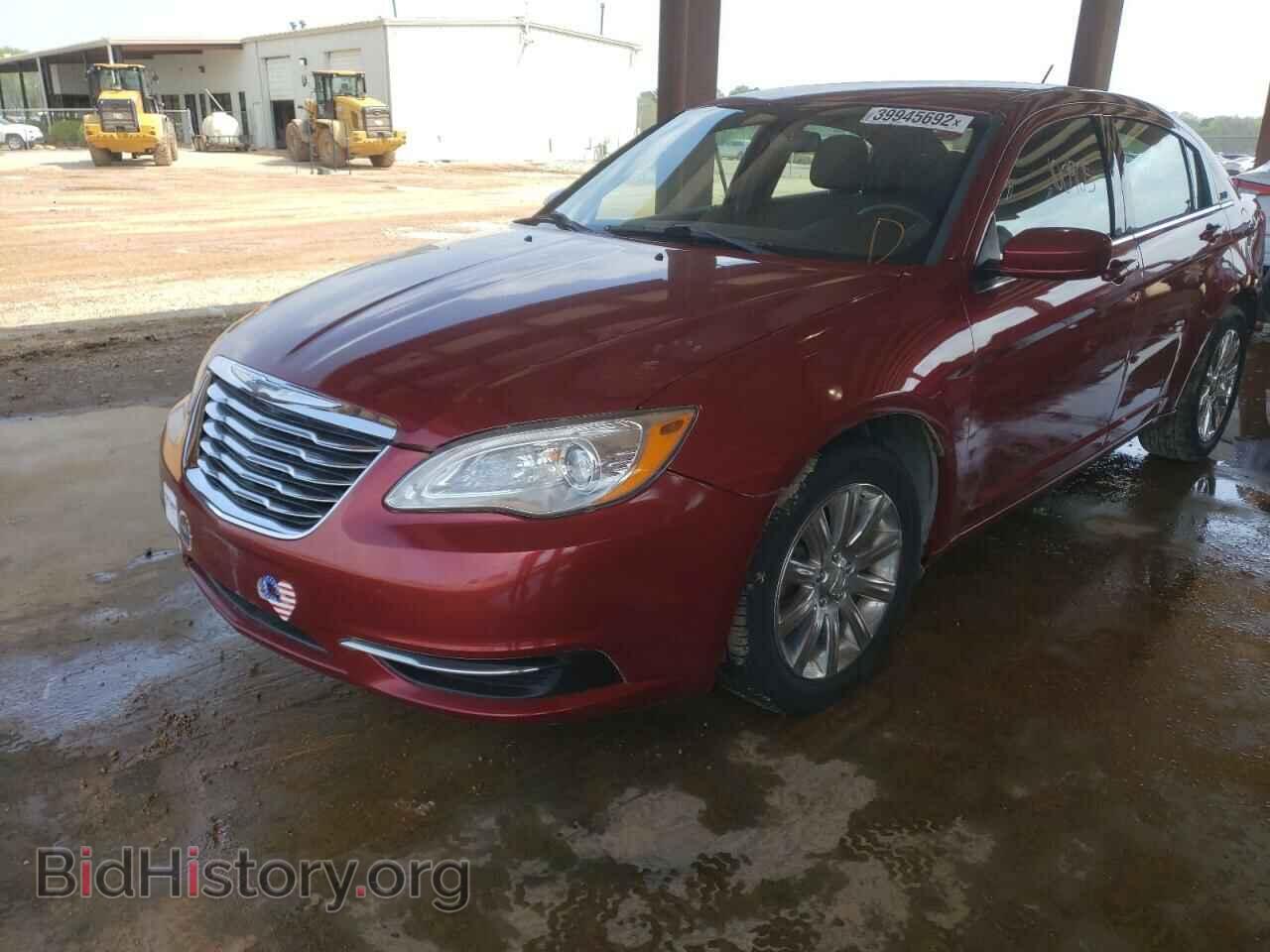 2012 CHRYSLER 200 - VIN: 1C3CCBBG3CN250449 - Фото 2