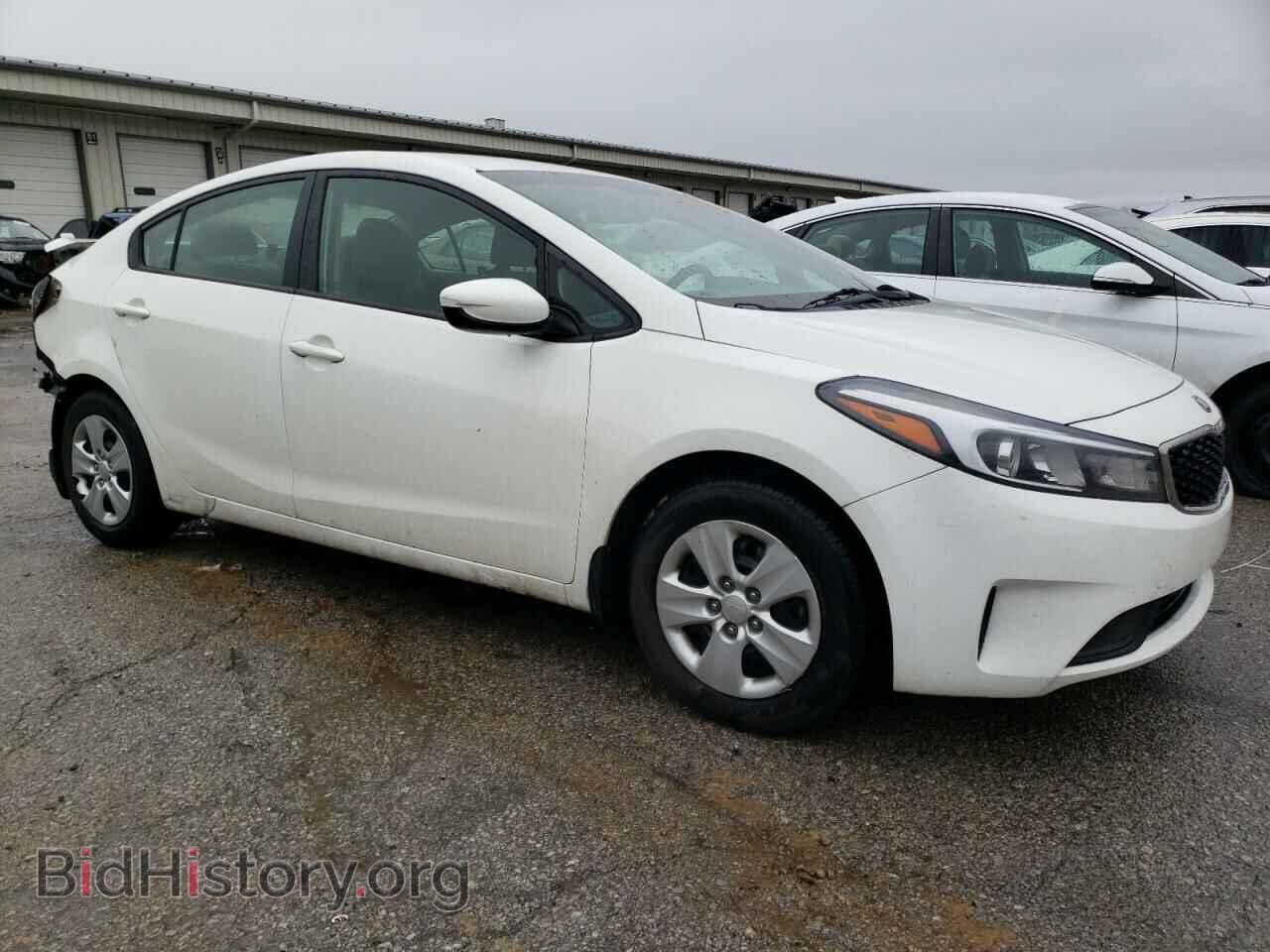 2017 KIA FORTE - VIN: 3KPFK4A7XHE044937 - Фото 4