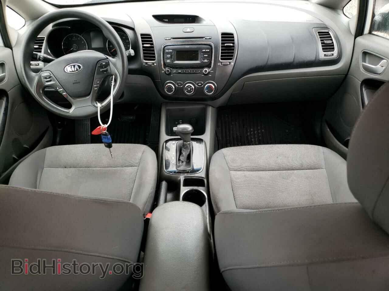 2017 KIA FORTE - VIN: 3KPFK4A7XHE044937 - Фото 8
