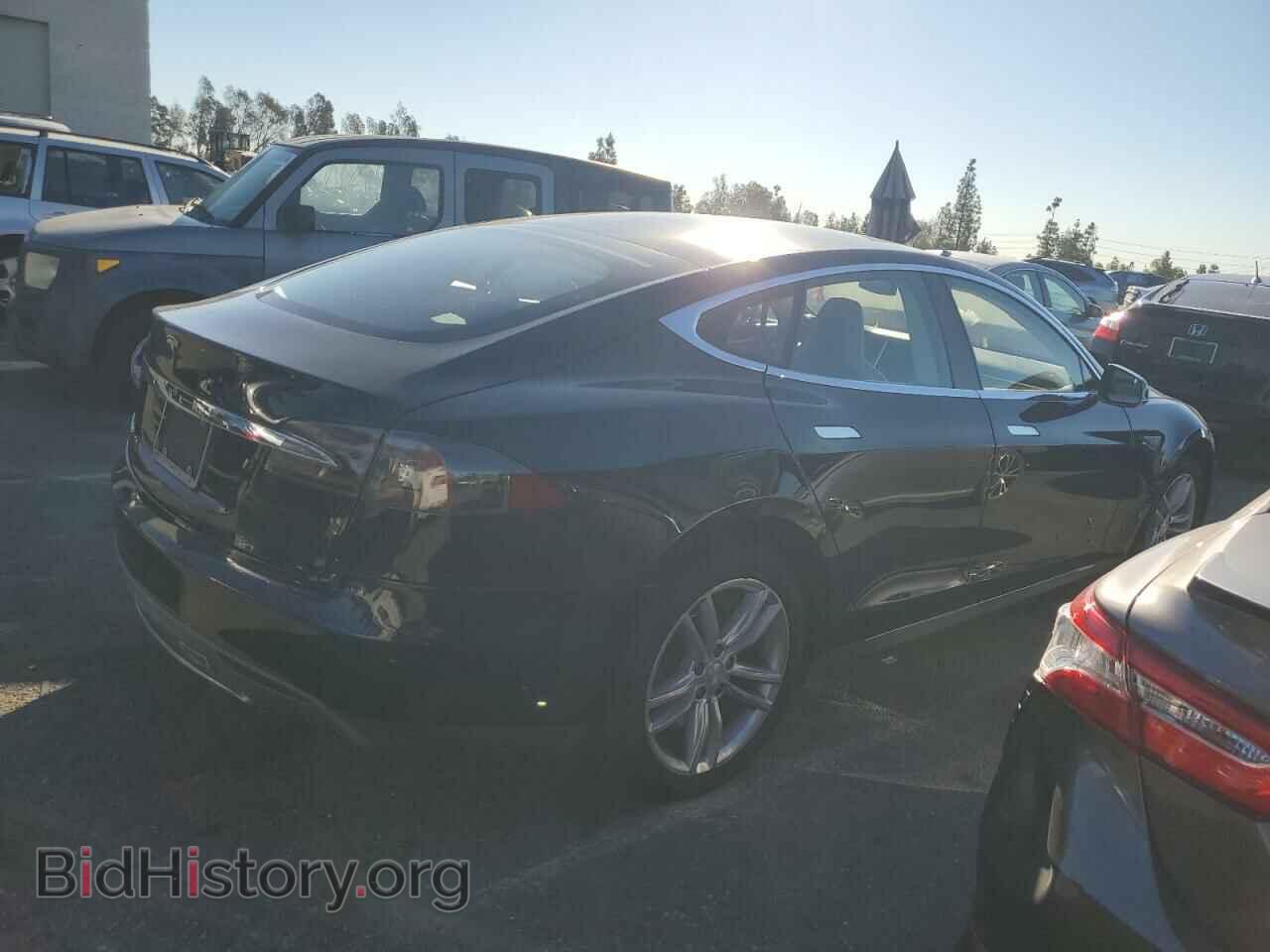 2013 TESLA MODEL S - VIN: 5YJSA1CGXDFP03908 - Фото 3