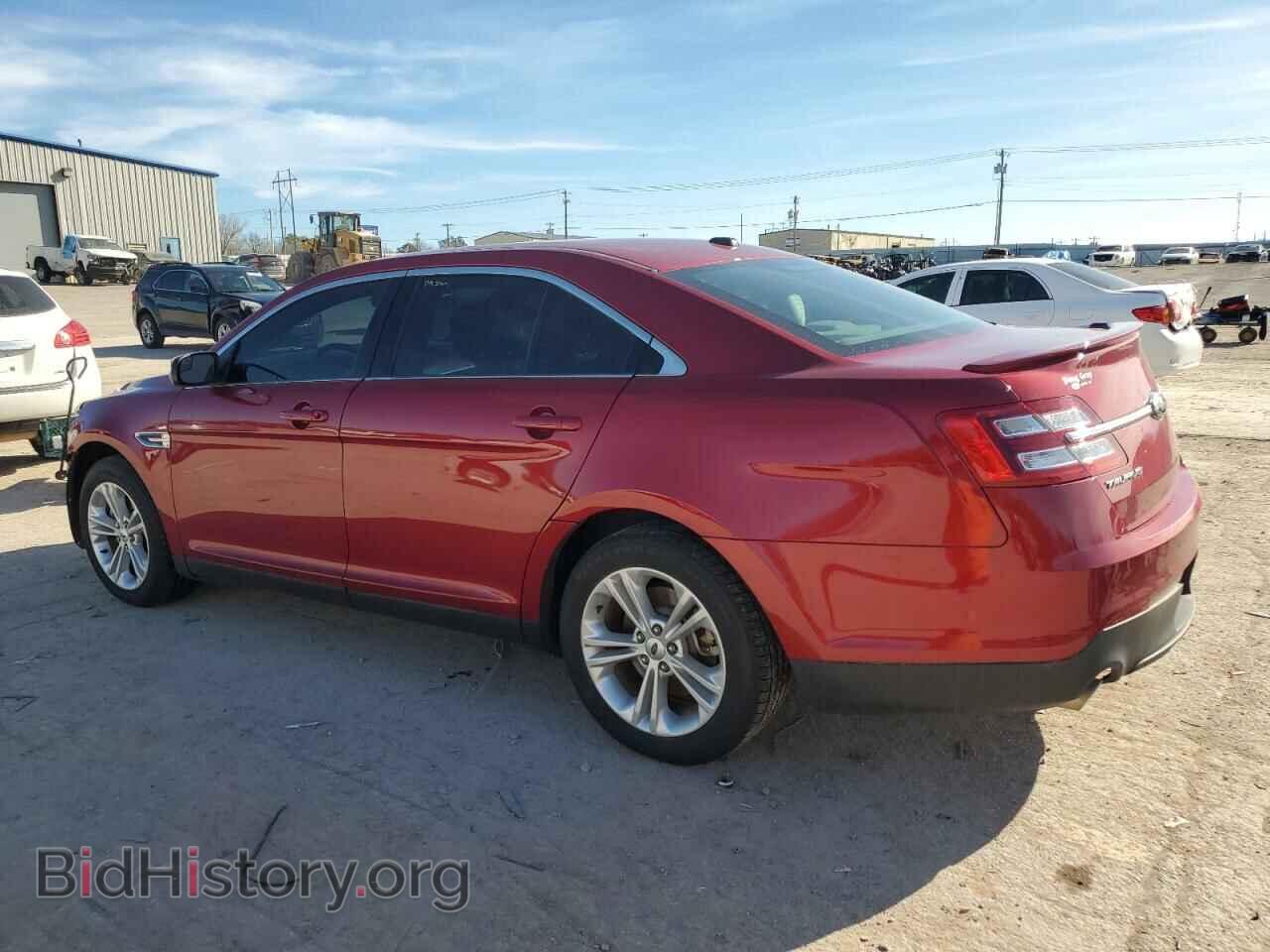 2013 FORD TAURUS - VIN: 1FAHP2E88DG174944 - Фото 2