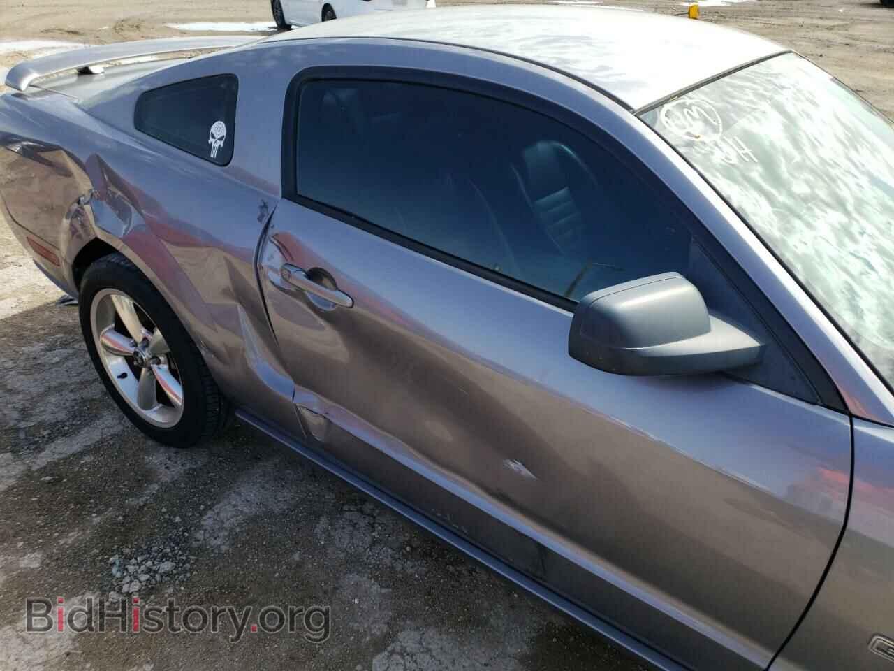 2007 FORD MUSTANG - VIN: 1ZVFT82H875258182 - Фото 9
