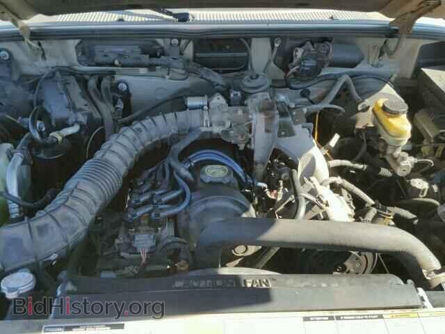 2000 MAZDA B2500 - VIN: 4F4YR12C7YTM14173 - Фото 7