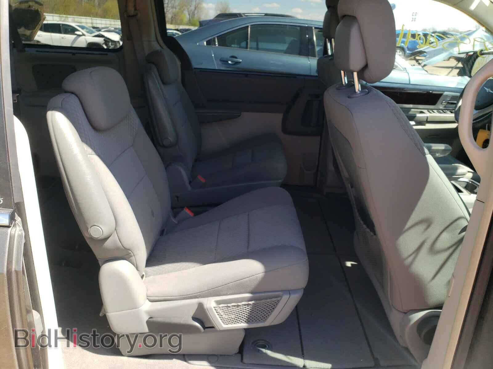 2010 CHRYSLER MINIVAN - VIN: 2A4RR5D11AR392405 - Фото 6