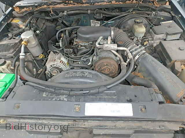 1998 CHEVROLET BLAZER - VIN: 1GNDT13W2WK243473 - Photo 7