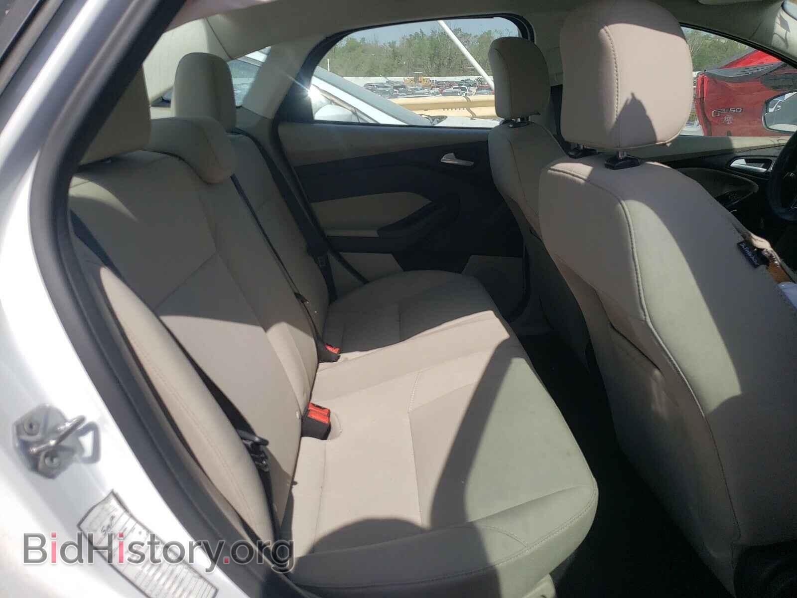 2017 FORD FOCUS - VIN: 1FADP3F24HL226243 - Photo 6