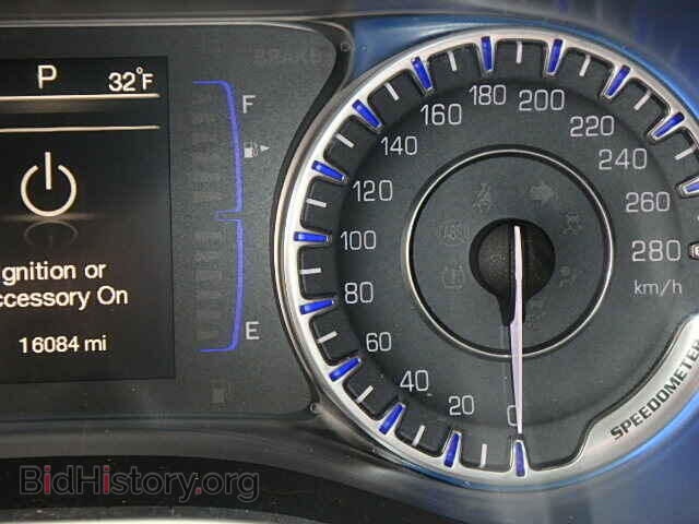 2015 CHRYSLER 200 - VIN: 1C3CCCAB3FN513023 - Photo 8
