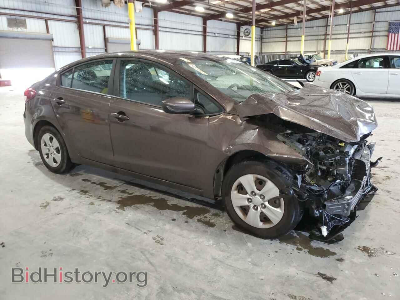 2017 KIA FORTE - VIN: 3KPFK4A78HE064233 - Фото 4