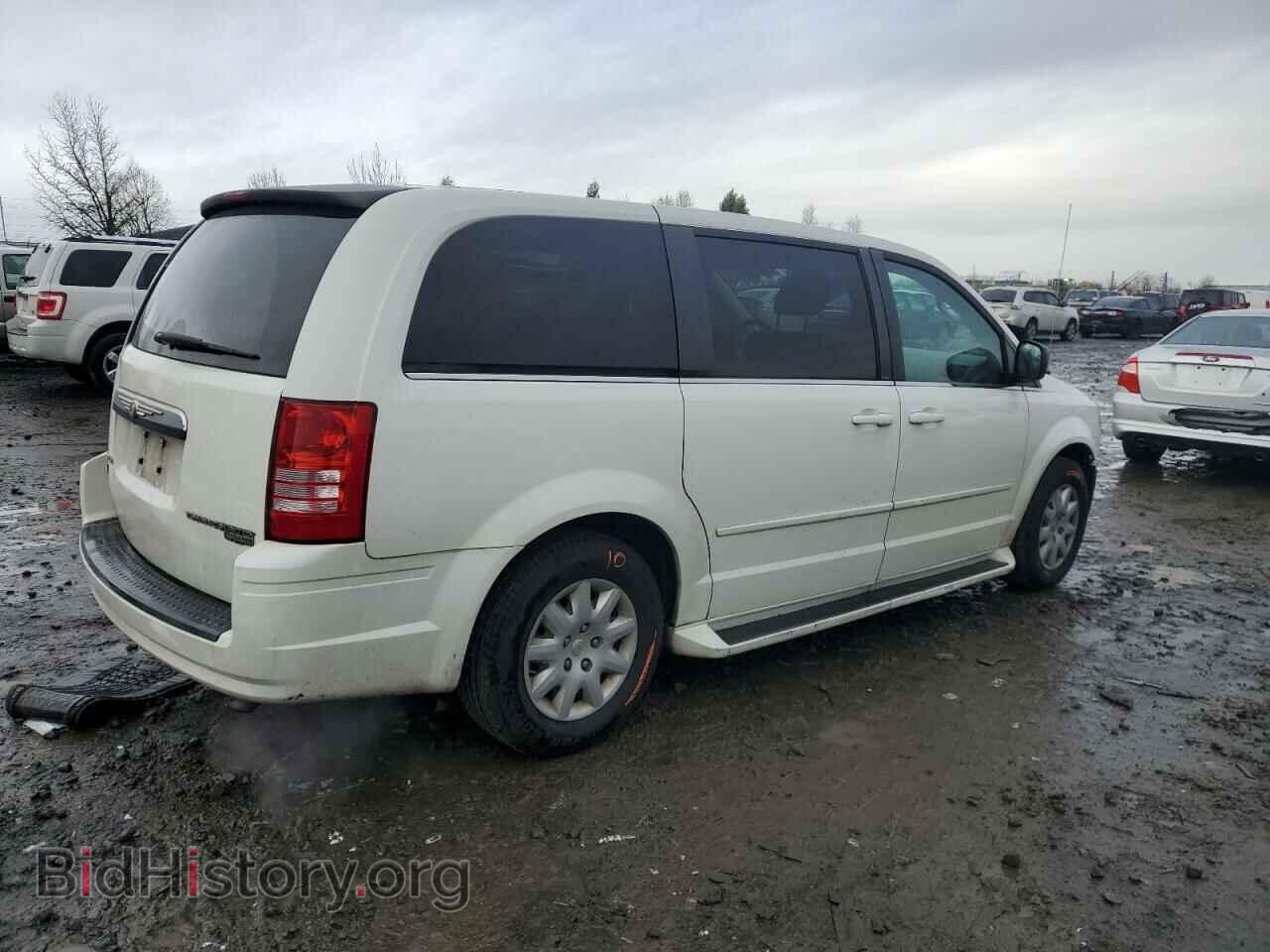2009 CHRYSLER MINIVAN - VIN: 2A8HR44E29R670909 - Фото 3