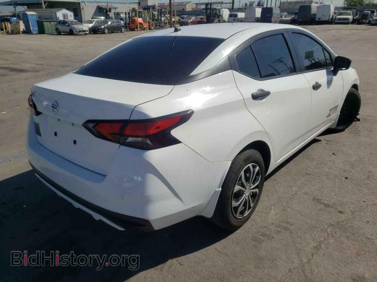 2020 NISSAN VERSA - VIN: 3N1CN8BV9LL828323 - Фото 4