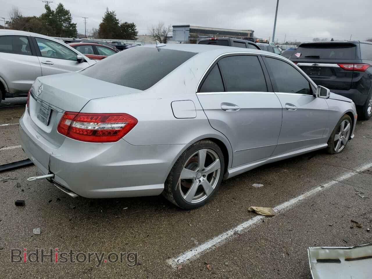 2010 MERCEDES-BENZ E-CLASS - VIN: WDDHF5GB8AA066352 - Фото 3