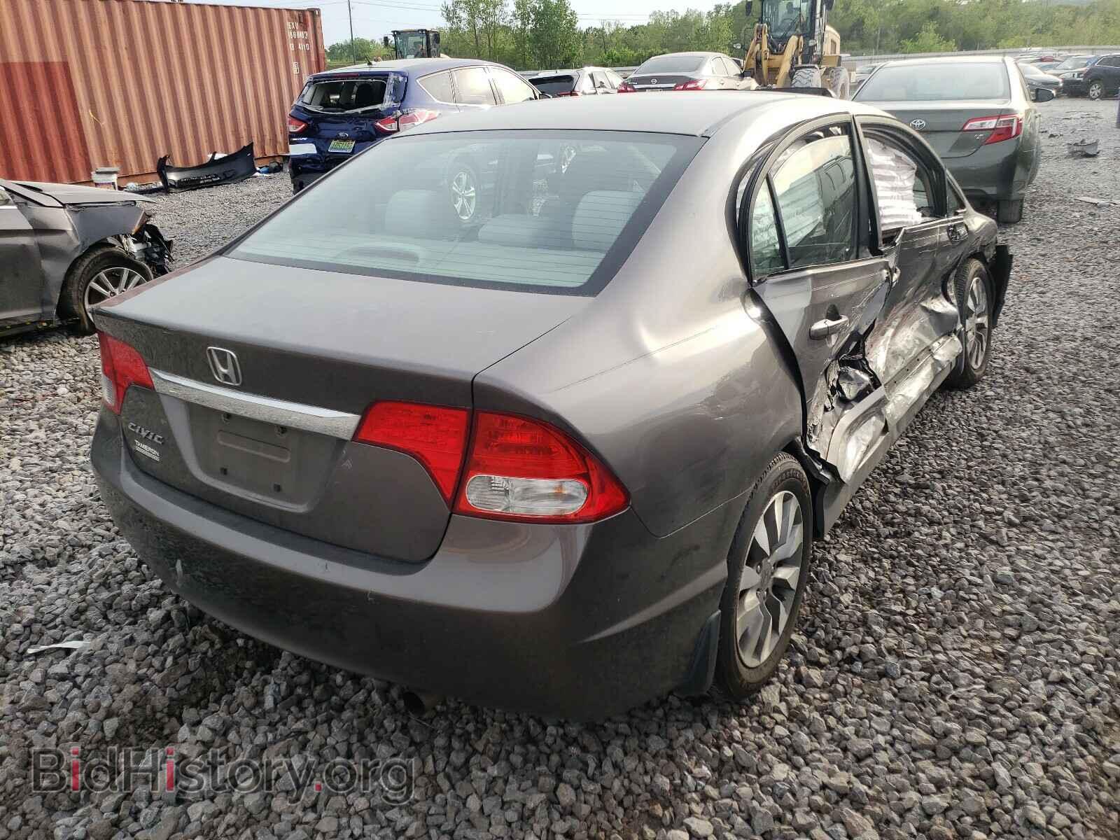 2011 HONDA CIVIC - VIN: 19XFA1F87BE003532 - Фото 4