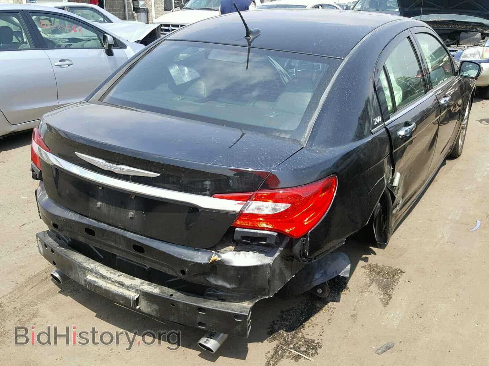 2012 CHRYSLER 200 - VIN: 1C3CCBCG0CN250035 - Фото 4