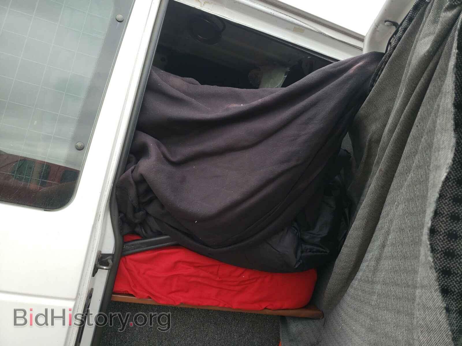 2010 FORD ECONOLINE - VIN: 1FTSS3EL0ADA56358 - Photo 6