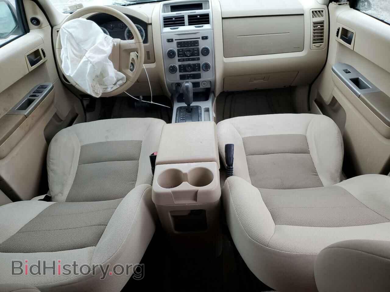 2008 FORD ESCAPE - VIN: 1FMCU93198KC16953 - Фото 8