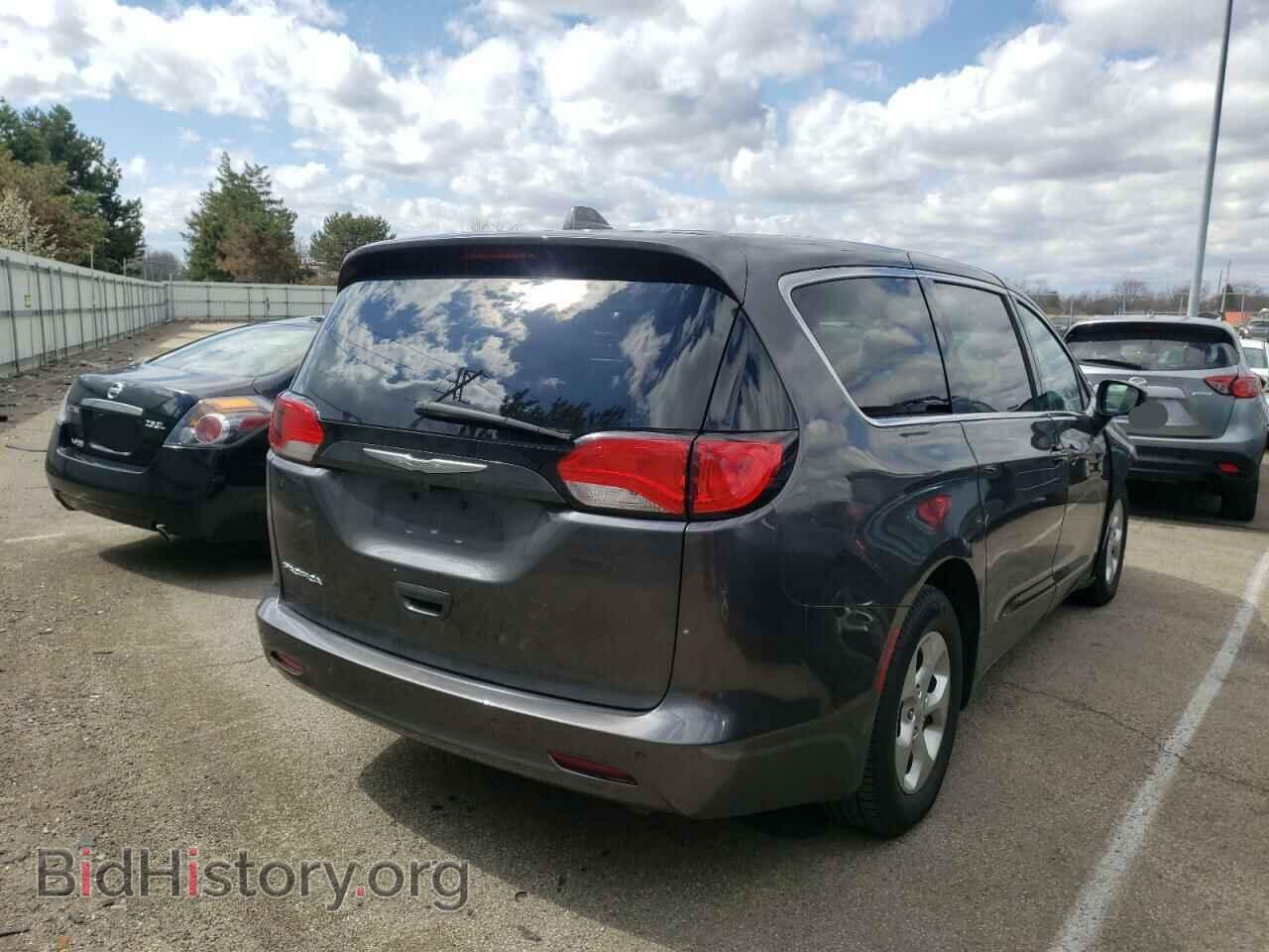2017 CHRYSLER PACIFICA - VIN: 2C4RC1CG9HR579732 - Photo 4