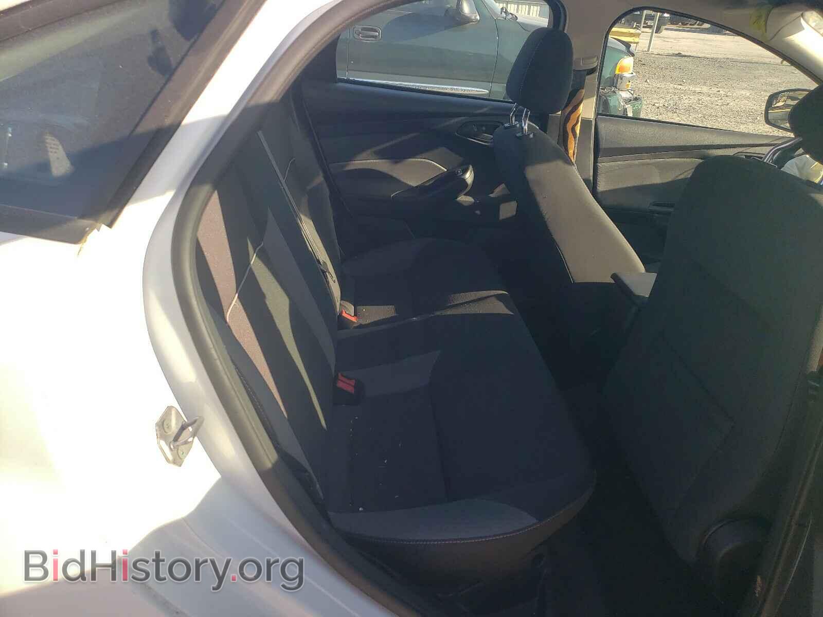 2012 FORD FOCUS - VIN: 1FAHP3F23CL201764 - Photo 6