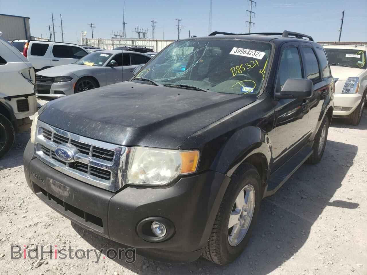 2011 FORD ESCAPE - VIN: 1FMCU9DG2BKB85331 - Фото 2