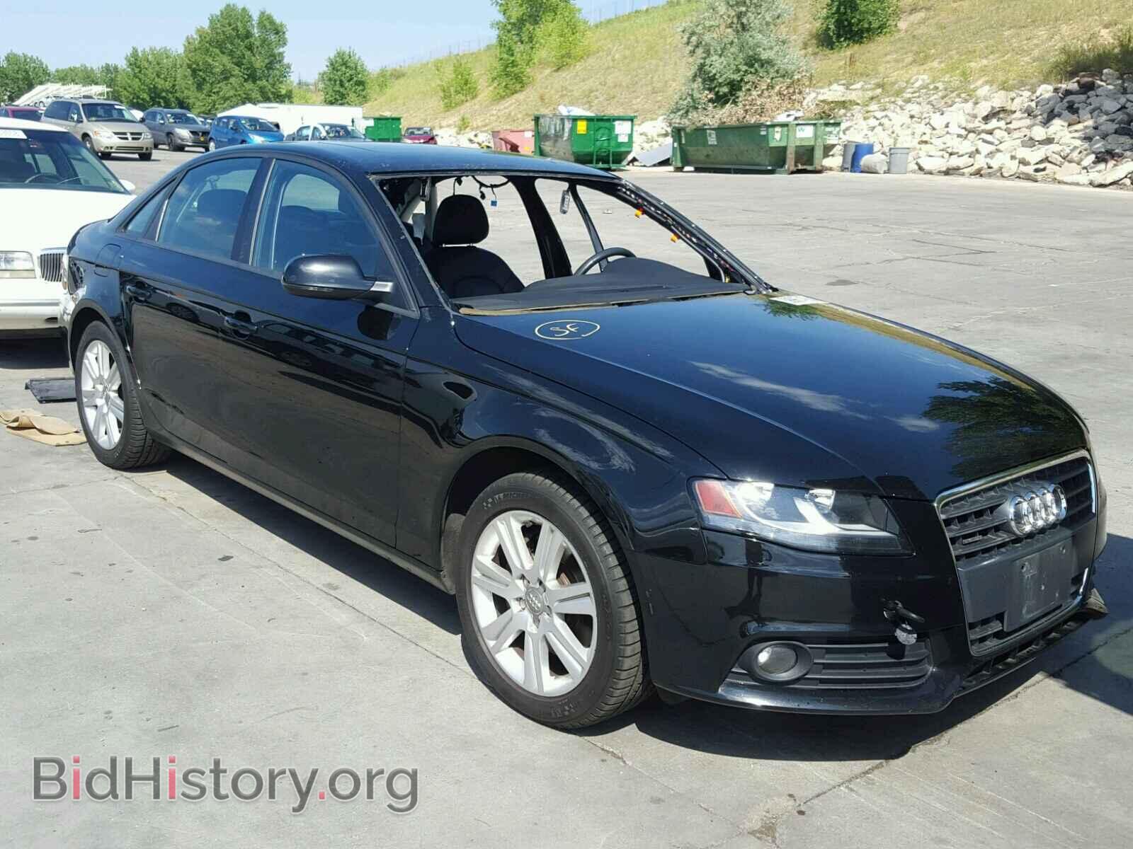 Фотография WAUBFAFL4BN040843 - AUDI A4 2011
