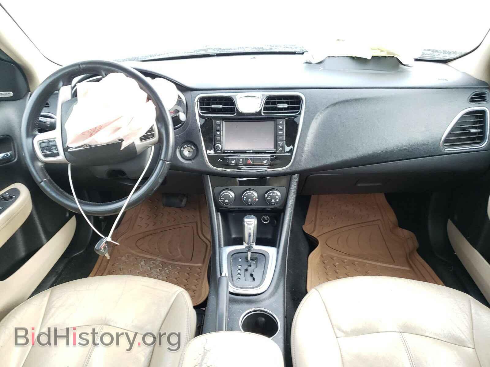 2012 CHRYSLER 200 - VIN: 1C3CCBCB2CN250106 - Фото 9