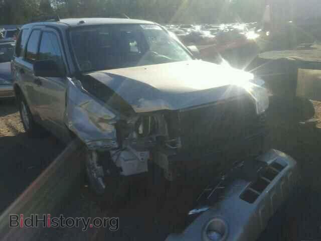 Photo 1FMCU0DG8BKB73776 - FORD ESCAPE 2011