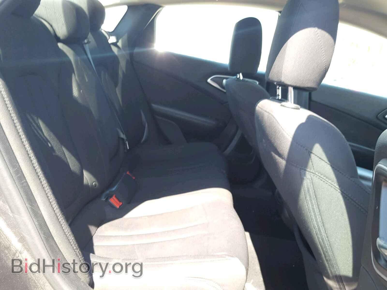 2015 CHRYSLER 200 - VIN: 1C3CCCAB4FN611770 - Фото 6