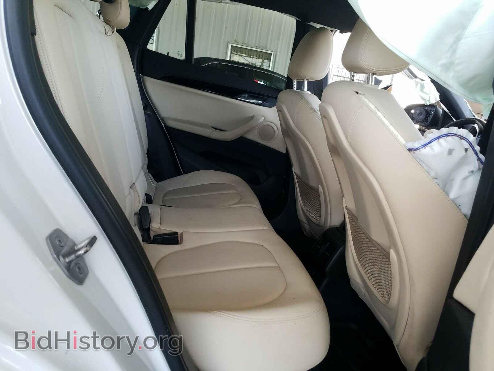 2017 BMW X1 - VIN: WBXHT3C32H5F71639 - Фото 6