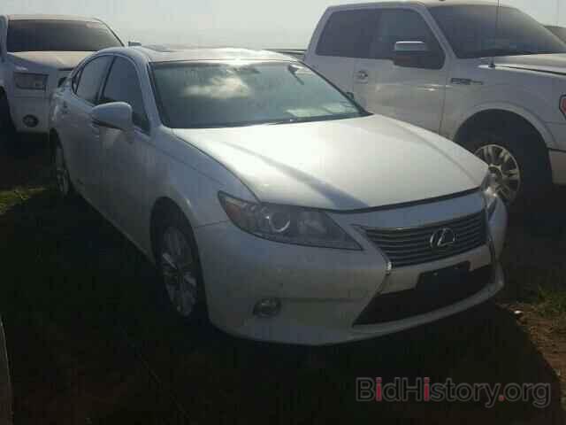 Photo JTHBW1GG6D2034761 - LEXUS ES 300H 2013