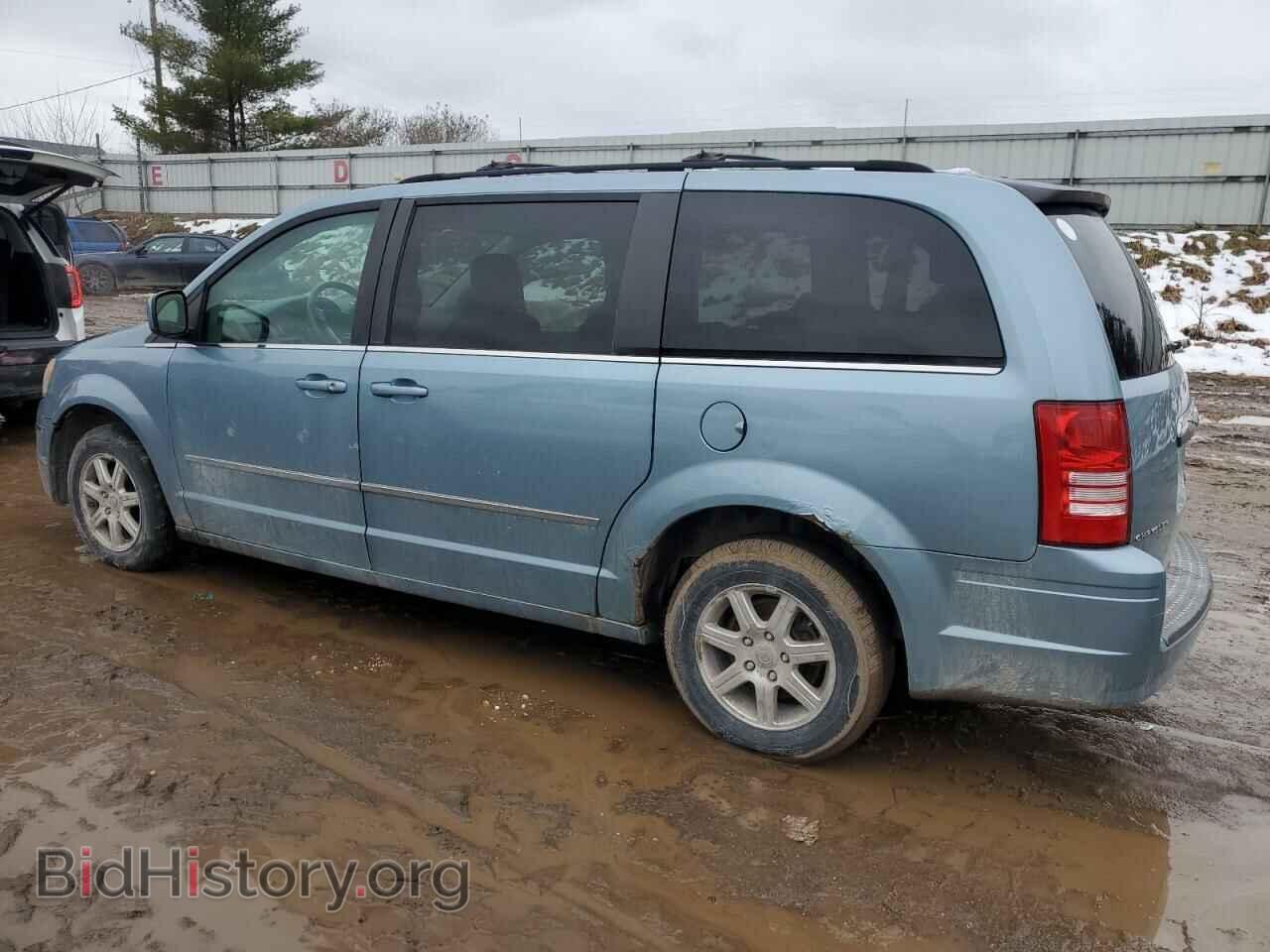 2009 CHRYSLER MINIVAN - VIN: 2A8HR54189R654345 - Фото 2