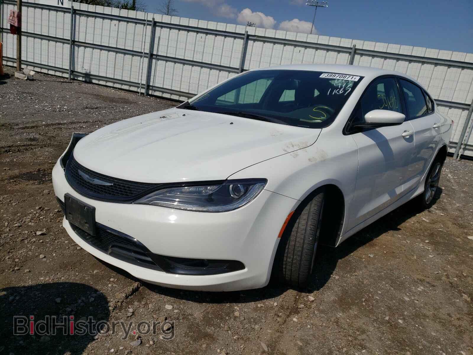 2016 CHRYSLER 200 - VIN: 1C3CCCBB4GN113682 - Фото 2