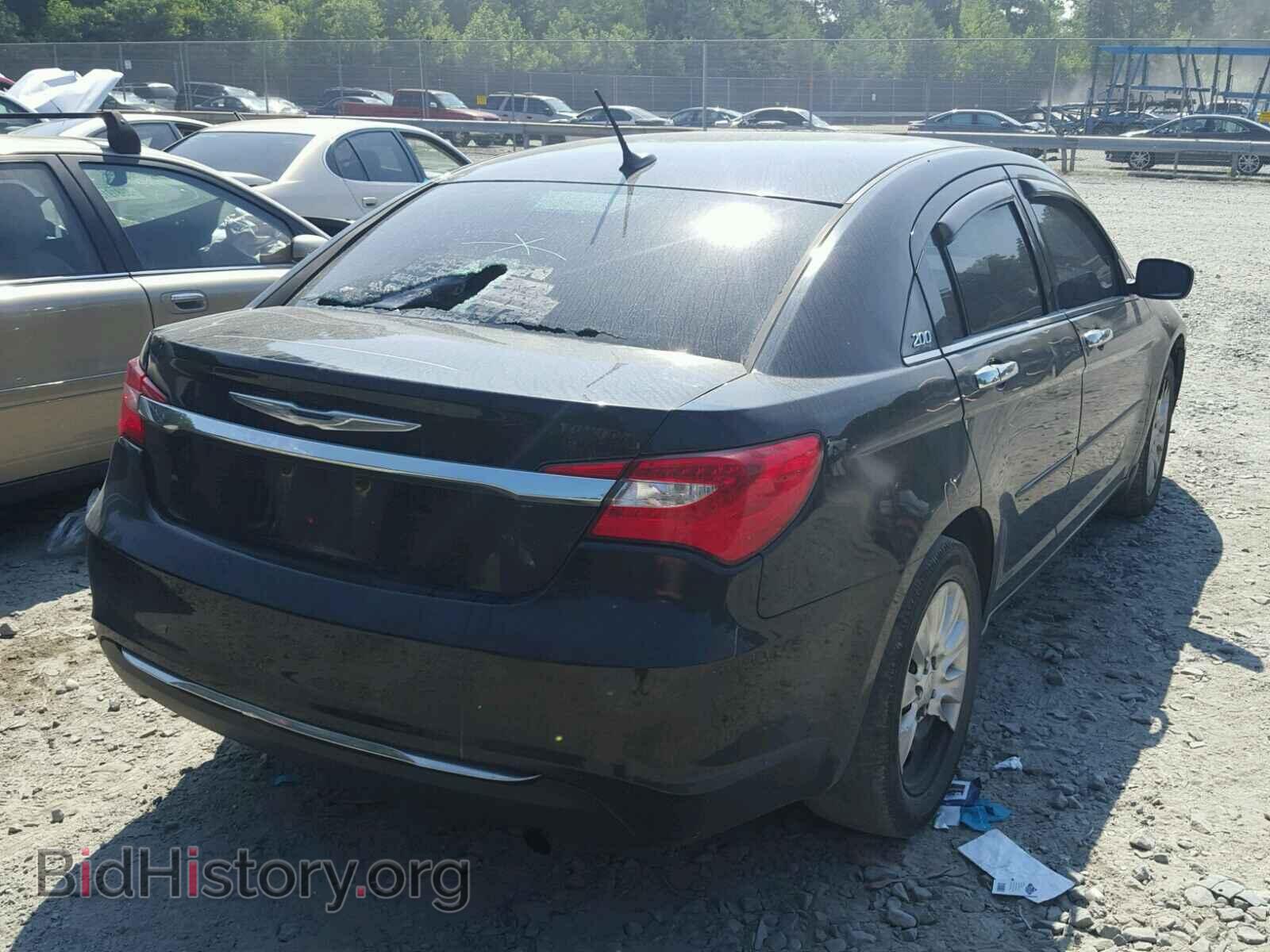 2011 CHRYSLER 200 - VIN: 1C3BC4FB5BN558128 - Фото 4