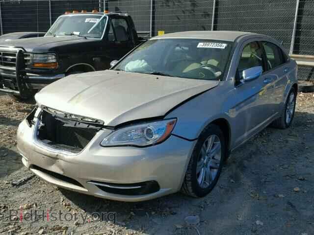 2013 CHRYSLER 200 - VIN: 1C3CCBAB4DN705204 - Фото 2