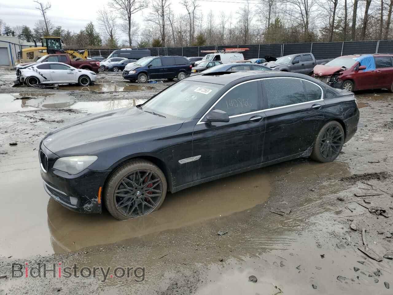 Фотография WBAKC8C51CC435924 - BMW 7 SERIES 2012