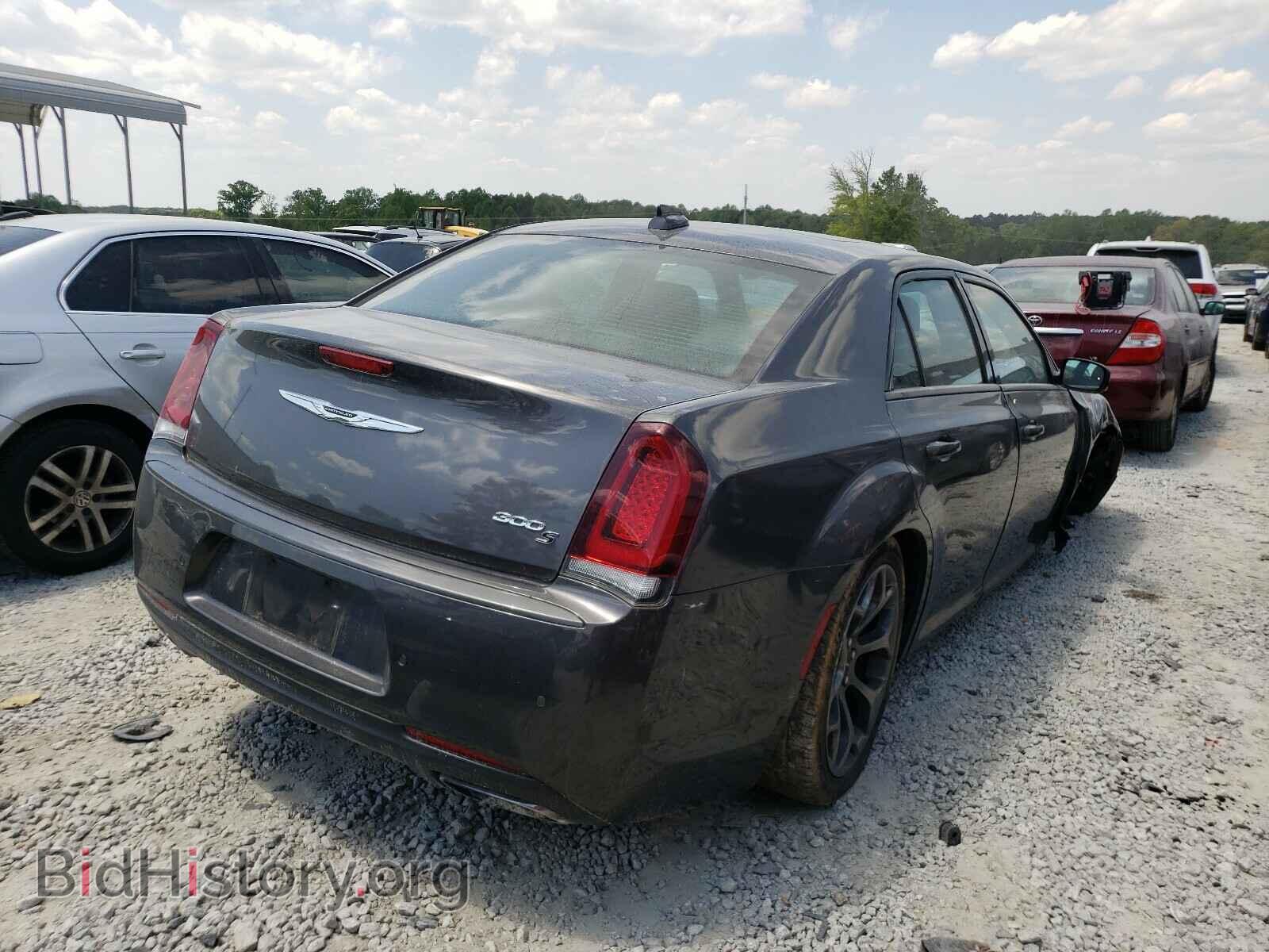 2016 CHRYSLER 300 - VIN: 2C3CCABG4GH358264 - Фото 4