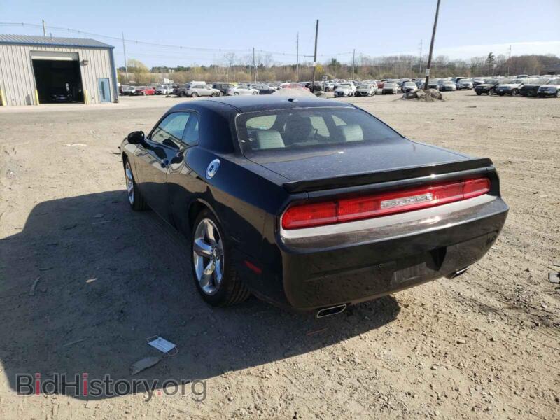 2013 Dodge CHALLENGER (VIN 2C3CDYAG6DH670413) — photo 3 of 10