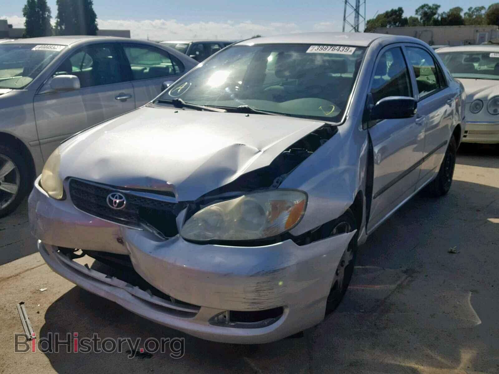 2005 TOYOTA COROLLA - VIN: JTDBR32E452063168 - Фото 2