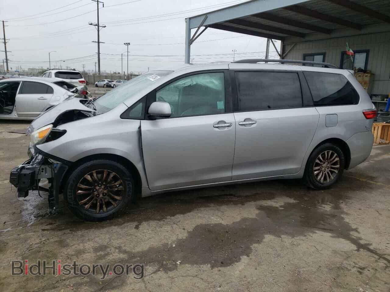 Photo 5TDYK3DC2FS562460 - TOYOTA All Models 2015