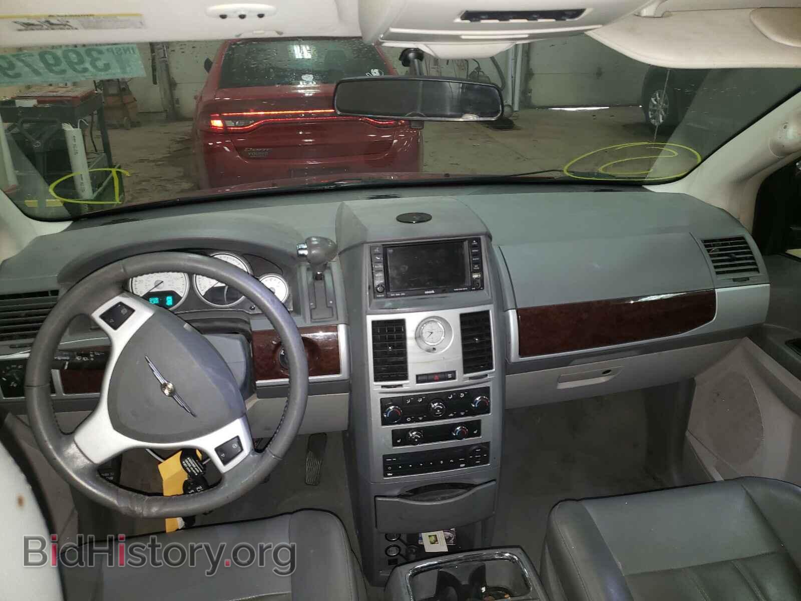 2010 CHRYSLER MINIVAN - VIN: 2A4RR5D14AR127560 - Фото 9
