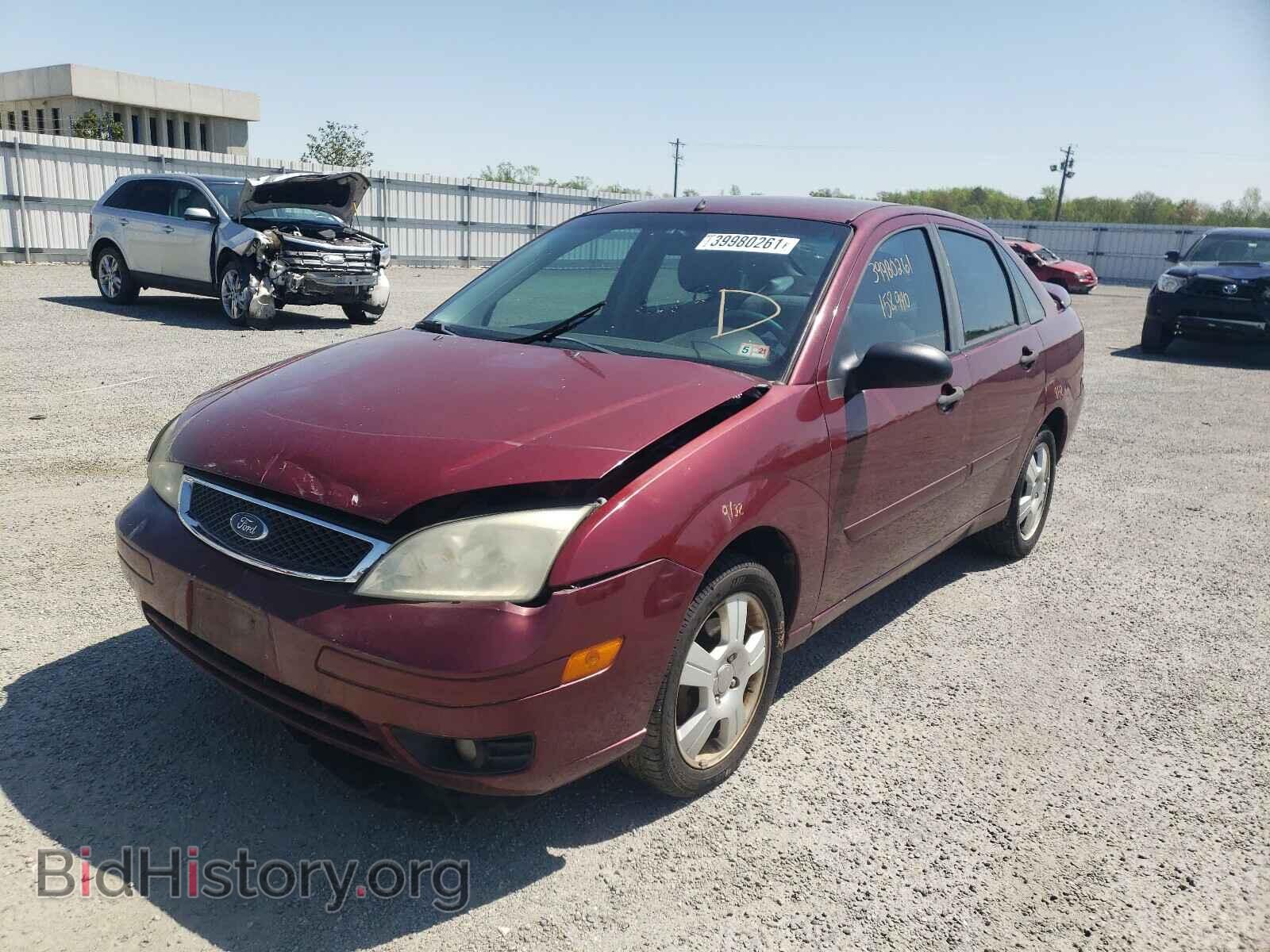 2006 FORD FOCUS - VIN: 1FAHP34NX6W243784 - Photo 2