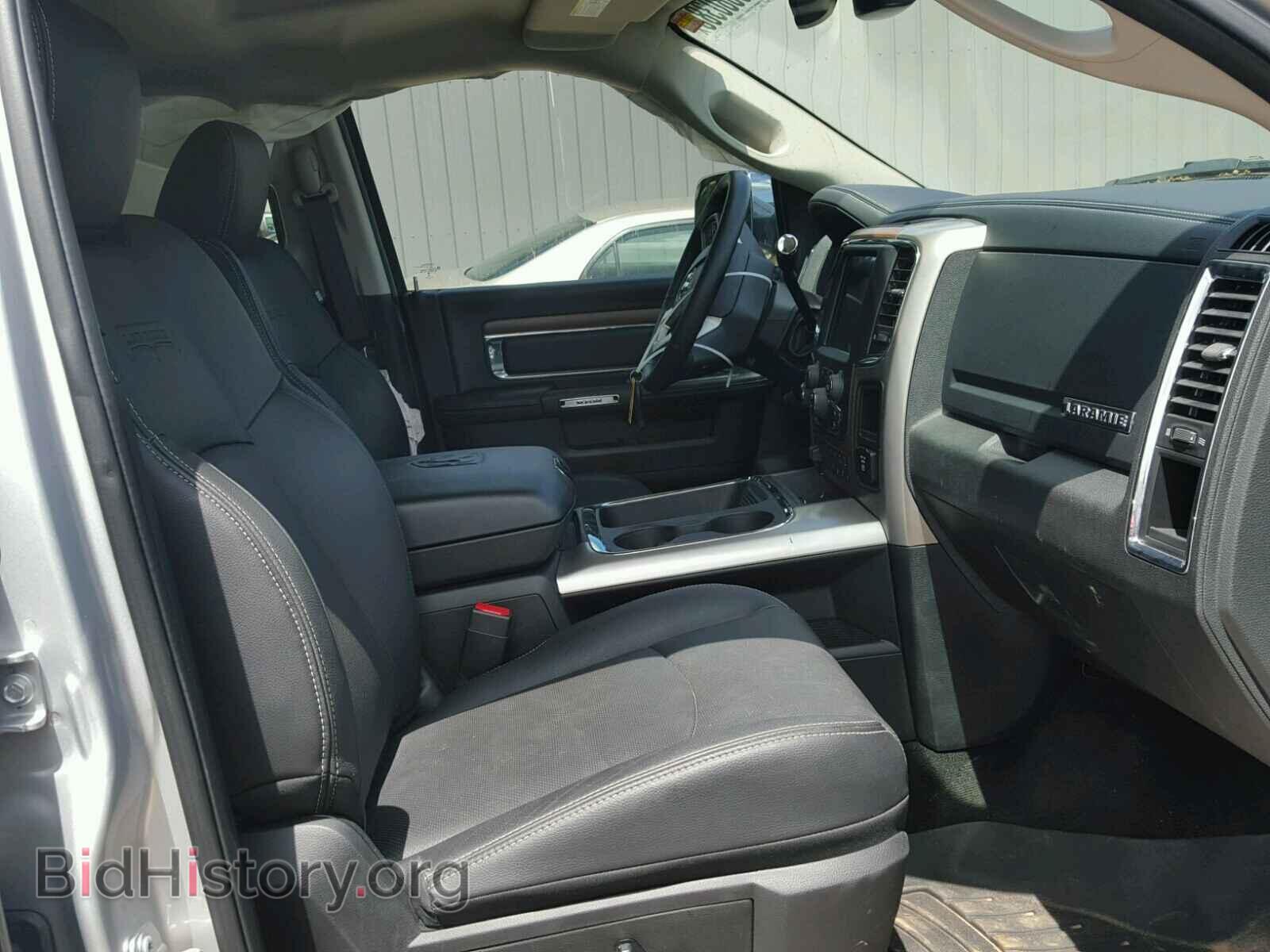 2017 RAM 3500 - VIN: 3C63R3EL8HG528200 - Фото 5