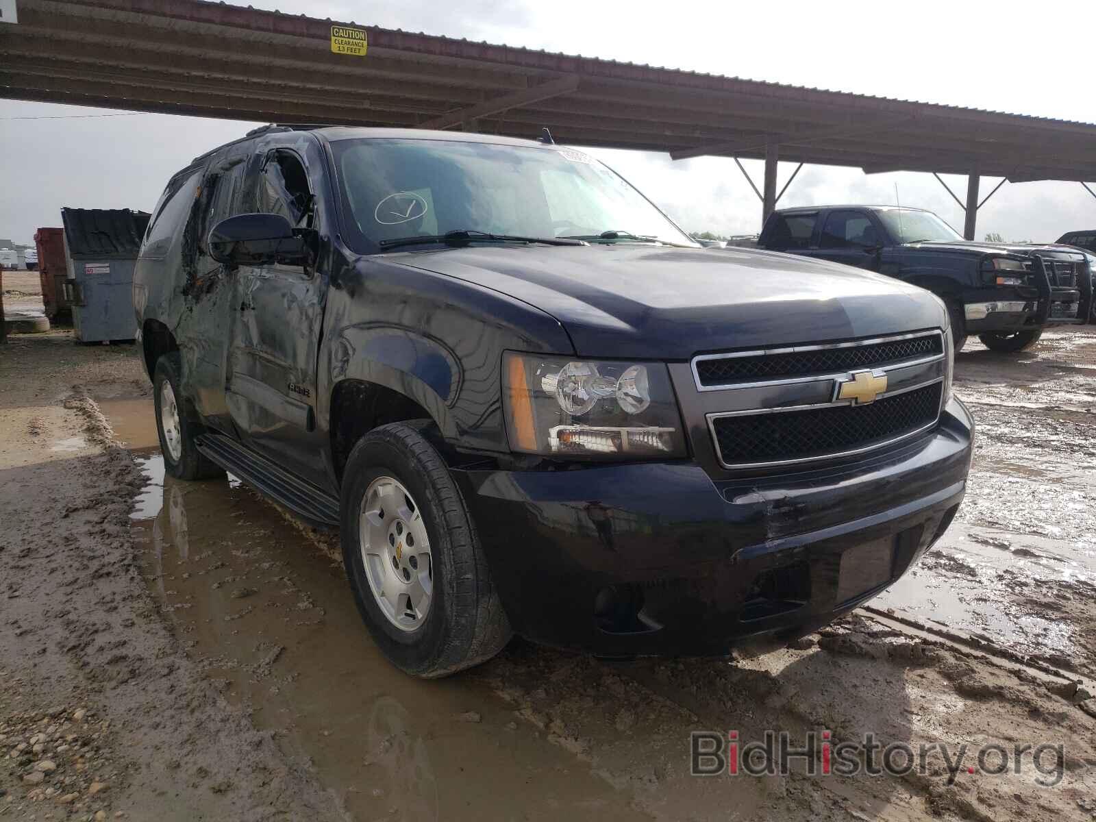 Photo 1GNSCAE08BR291643 - CHEVROLET TAHOE 2011