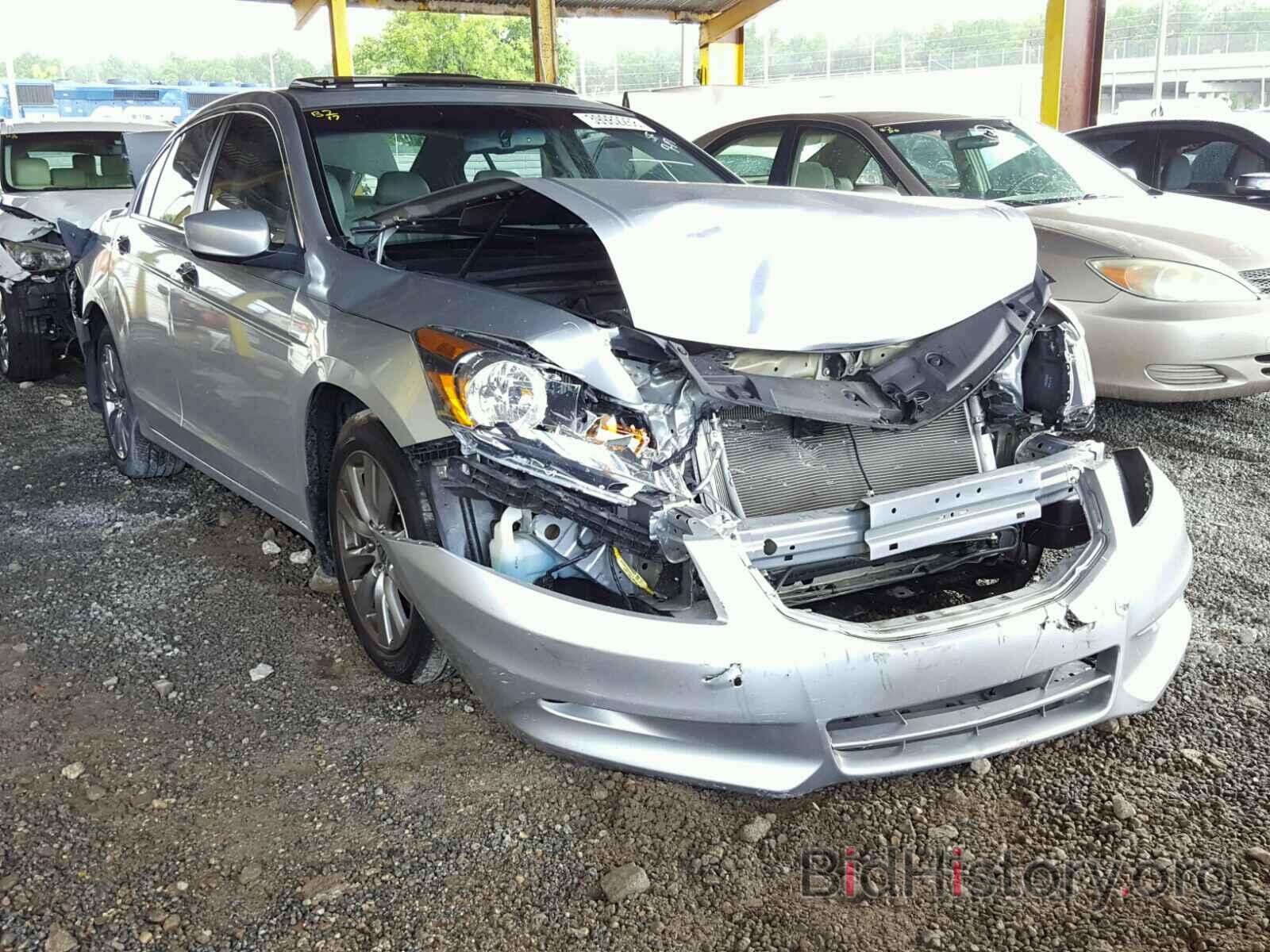 Photo 1HGCP3F81CA040448 - HONDA ACCORD 2012