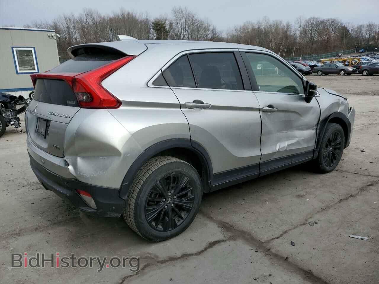 2018 MITSUBISHI ECLIPSE - VIN: JA4AT4AA8JZ042742 - Photo 3