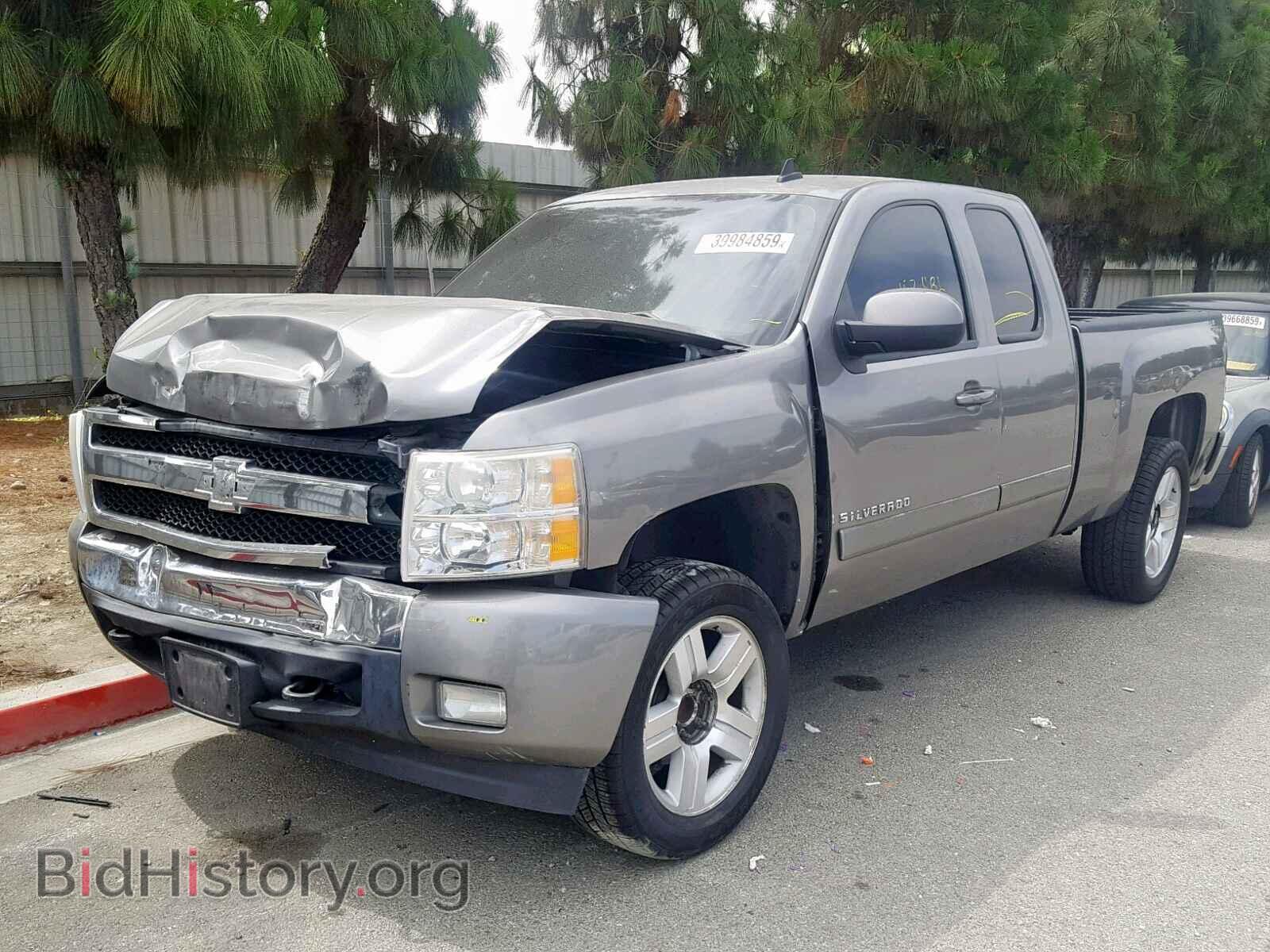 2008 CHEVROLET SILVERADO - VIN: 2GCEC19J681243973 - Фото 2