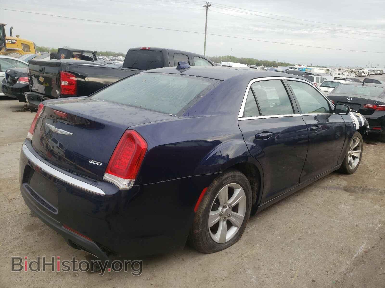 2016 CHRYSLER 300 - VIN: 2C3CCAAG4GH161161 - Photo 4
