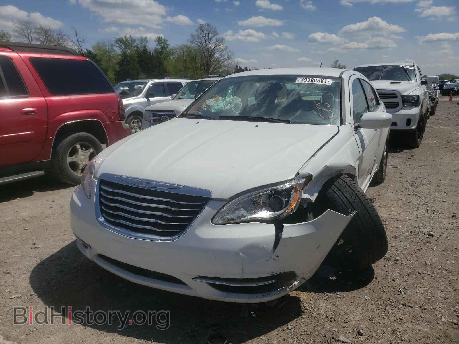 2013 CHRYSLER 200 - VIN: 1C3CCBBB3DN597169 - Фото 2