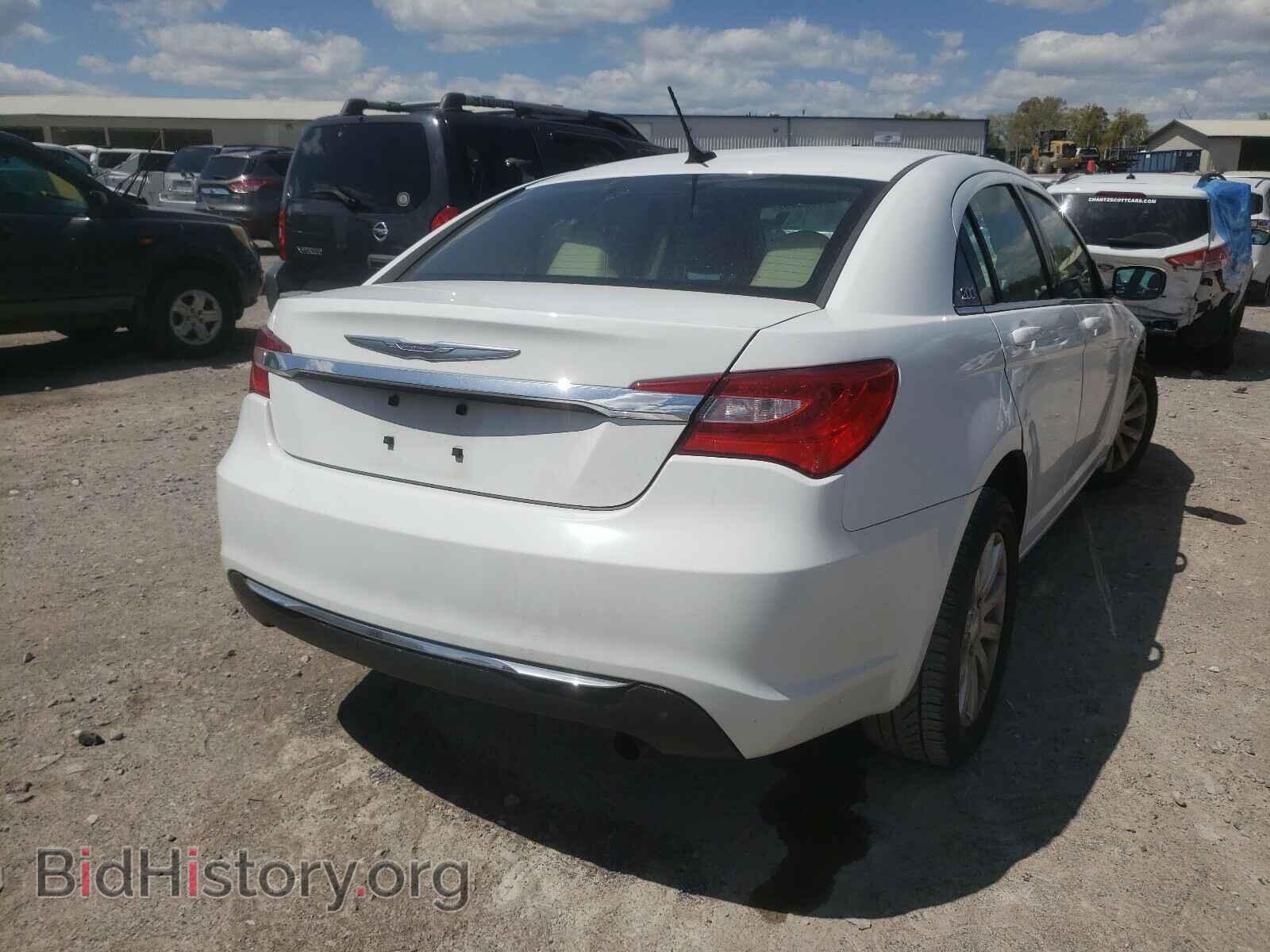 2013 CHRYSLER 200 - VIN: 1C3CCBBB3DN597169 - Фото 4
